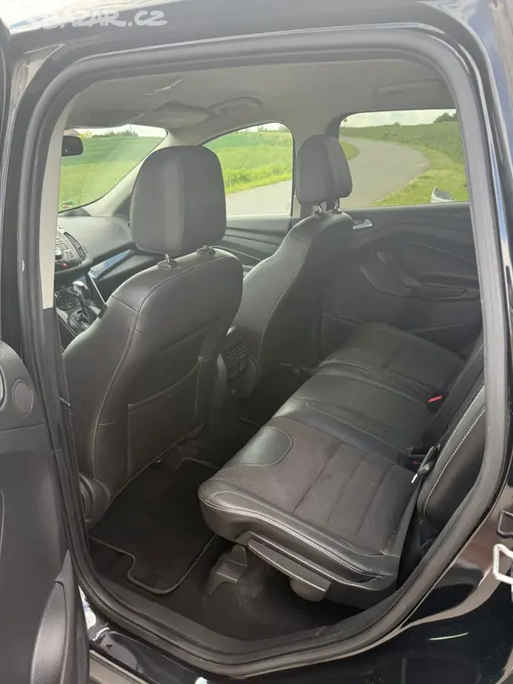 Ford Kuga 2.0 TDCi 4x4 tažné | Automat | 2013 ACC - fotka 5