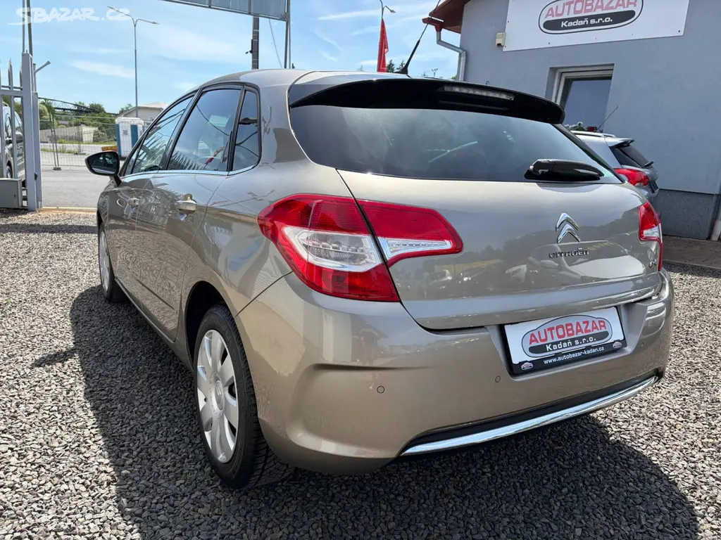Citroën C4, 1,6 88kW, SERVISKA - fotka 3