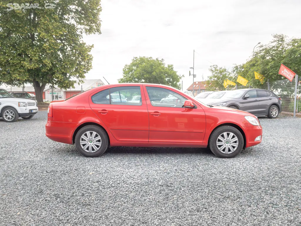 Škoda Octavia ČR 1.4TSI 90KW TAŽNÝ - fotka 2