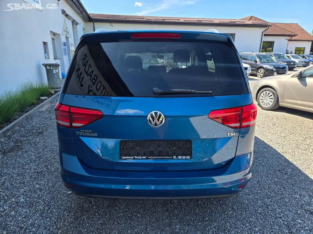 Volkswagen Touran, 1.2 TSI Serviska, TOP - fotka 5