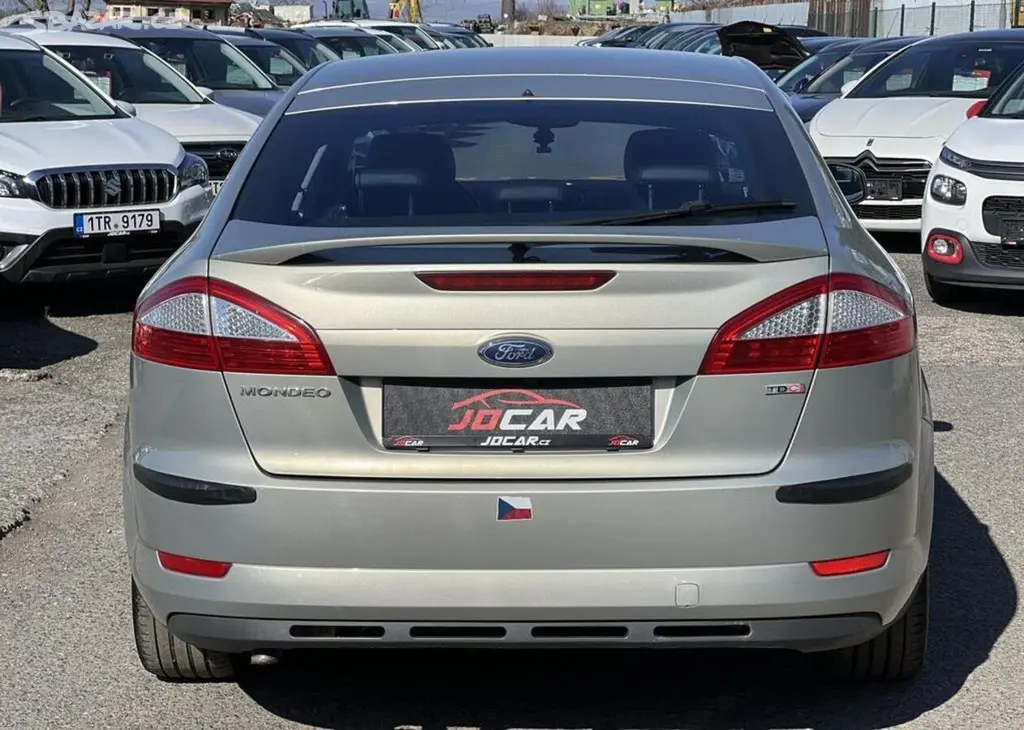 Ford Mondeo 2.0TDCi ALU KLIMA PŮVOD ČR manuální - fotka 6