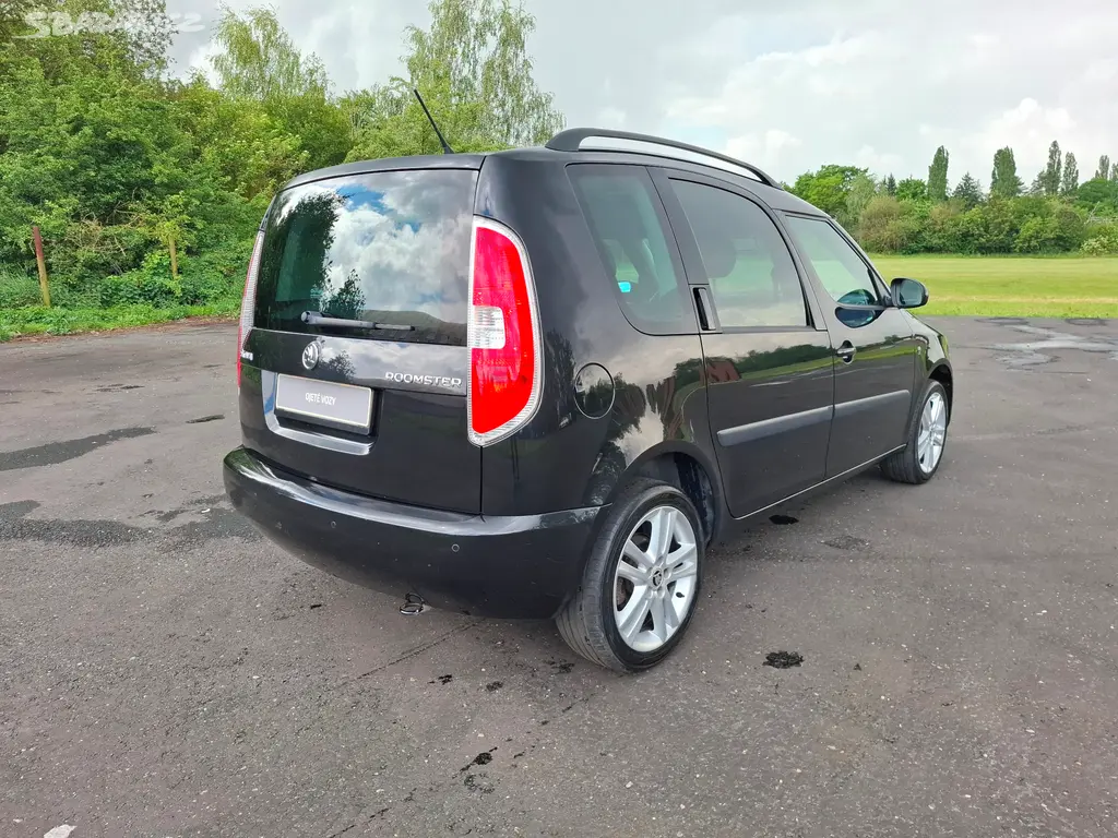 Škoda Roomster 1.2TSi 63kW,klimatizace,senzory - fotka 4