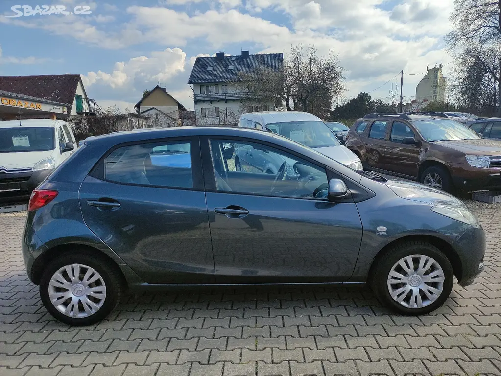 MAZDA 2 1.4i DOHC 16V VVT,KLIMA,1.MAJ., NOVÉ v ČR - fotka 4