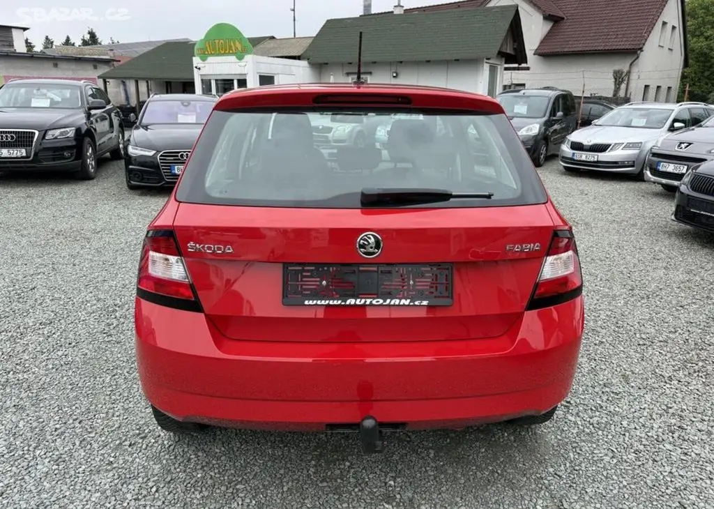 Škoda Fabia 1.0 MPI Cool Plus benzín manuální - fotka 5