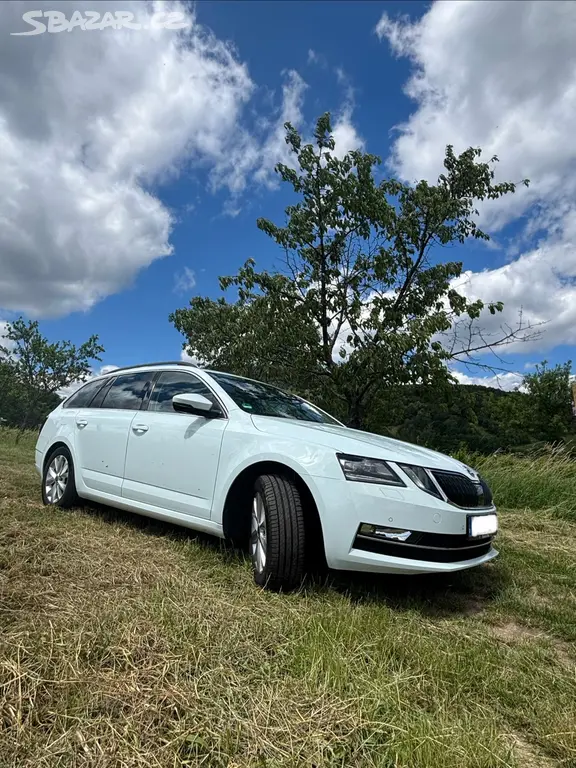 Škoda Octavia 2.0 TDI 150 PS Elegance | Panorama - fotka 2