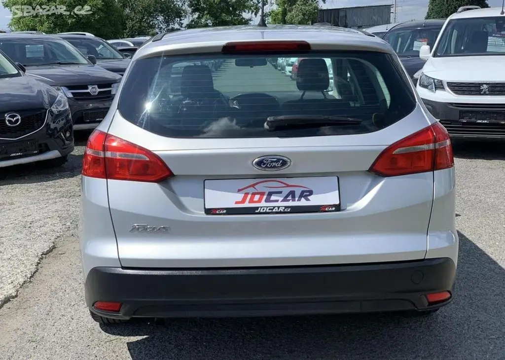 Ford Focus 1.6i PŮVOD ČR KLIMA odp.DPH manuální - fotka 6