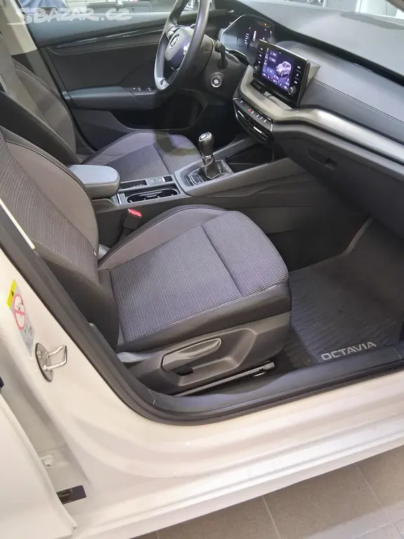 Škoda Octavia IV Combi 1.5Tsi 110kw 2021 - fotka 6