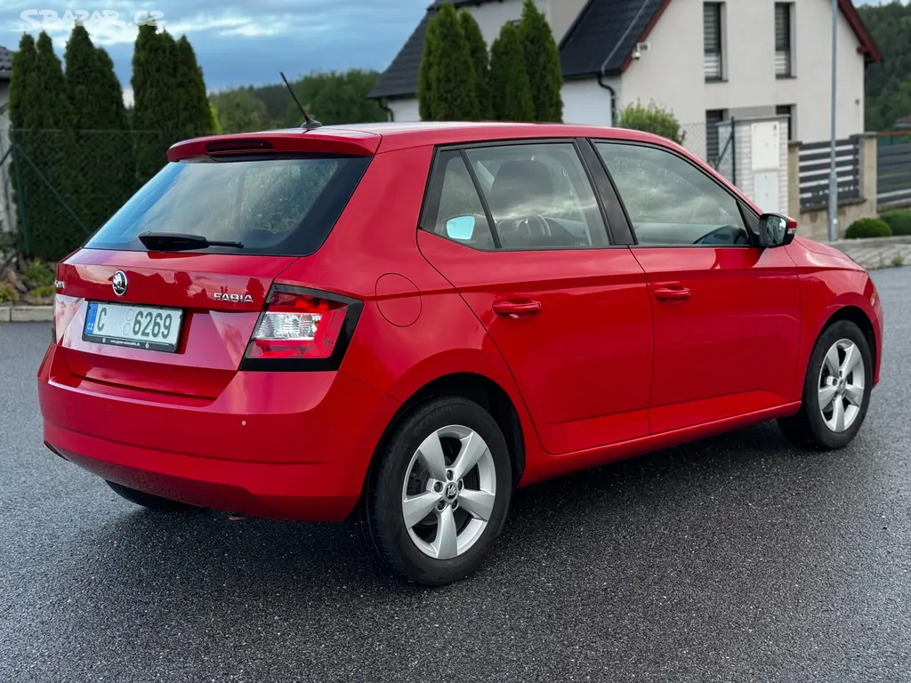 Škoda Fabia 1.2 TSI - fotka 5