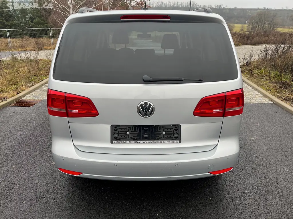 Volkswagen Touran 1.4 TSI 7 míst hagusy - fotka 5