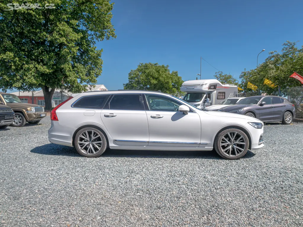 Volvo V90 2.0D 110KW mat INSCRIPTION - fotka 2