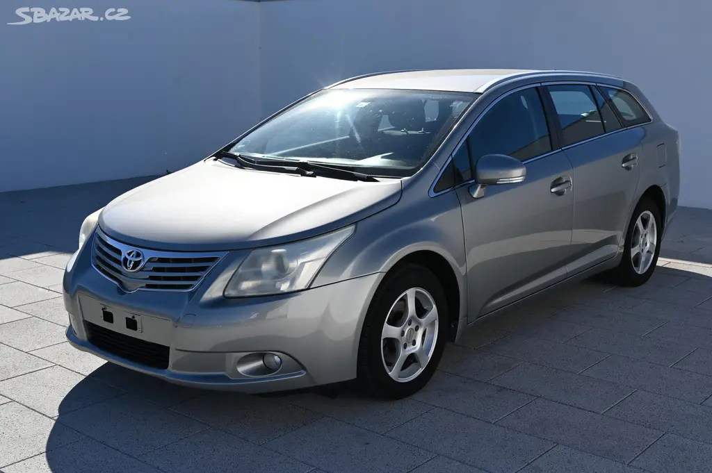 Toyota Avensis, 1.8 108KW Kombi Sol 10/2009