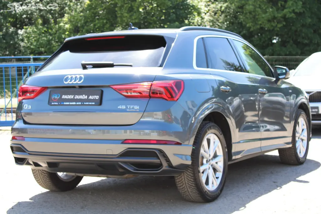 Audi Q3 2,0 TFSI DPH,A/T,4x4,S-LINE,2021 - fotka 5