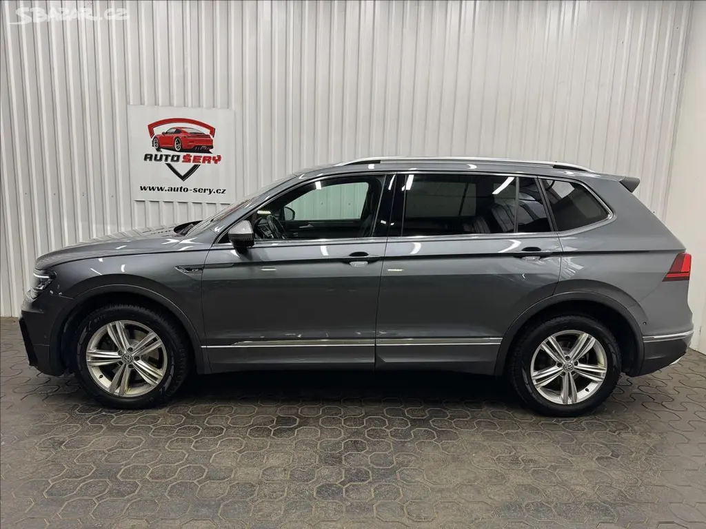 Volkswagen Tiguan Allspace, 2.0TSI 4MOTION R-LINE 67KM! - fotka 4