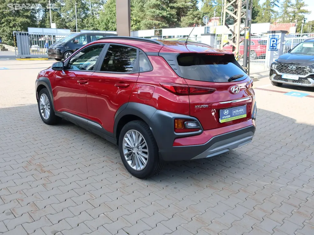 Hyundai Kona, 1.6T-GDi 130kW 4x4 DCT STYLE - fotka 5