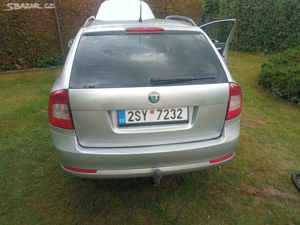 ŠKODA OCTAVIA 2 1.9 TDI 77KW PLNĚ POJÍZDNÁ - fotka 6