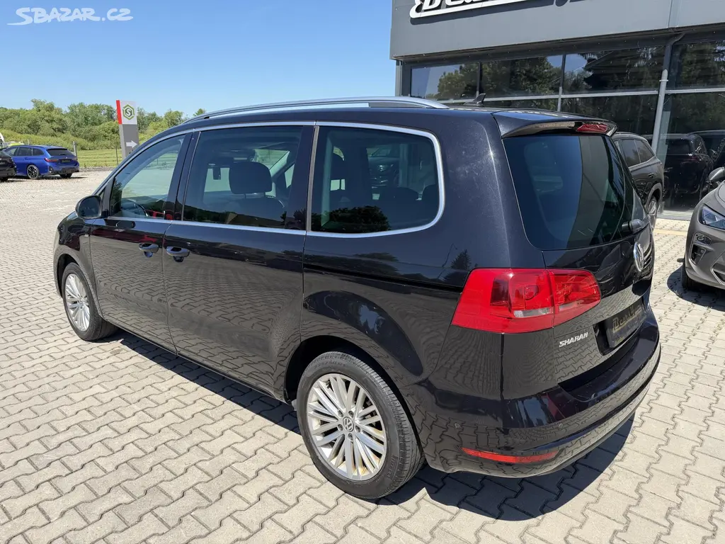Volkswagen Sharan, 2.0TDI 103kW DSG 7M EL. DVĚŘE - fotka 5