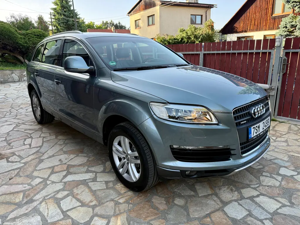 Audi Q7, 3.0 TDI 176KW QUATTRO S-TRONIC - fotka 3