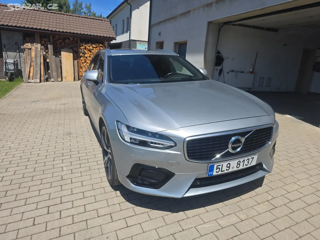 Volvo V90 D5 AWD R-Design