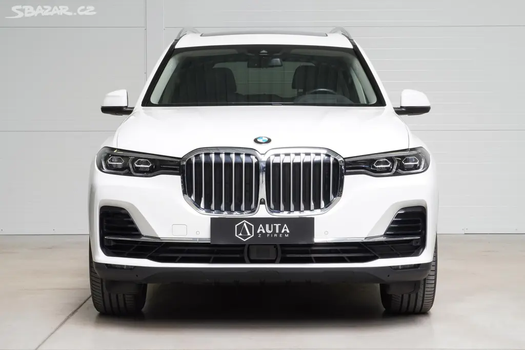 BMW X7, X7 Xdrive40d,ČR,DPH,1.maj - fotka 2