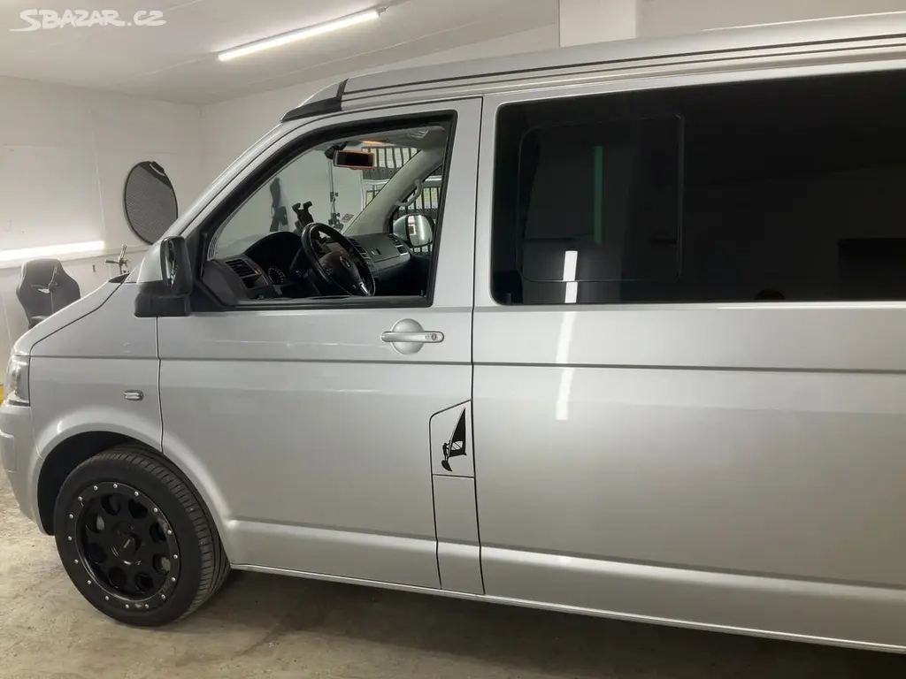 Volkswagen California, 2.0TDI Beach 4Mot. DSG Bi-XEN - fotka 2