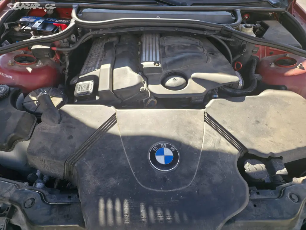 Bmw e46 316ti - fotka 5