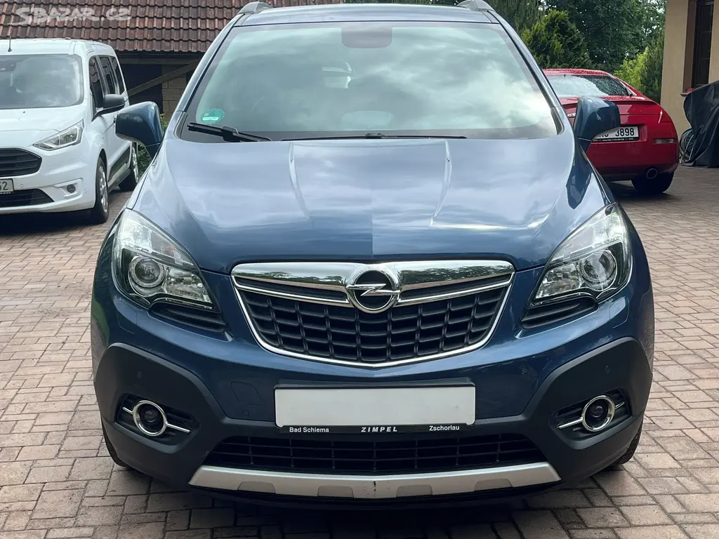 Opel Mokka 1.6 TDCi 4x4 Innovation Xenon Navigace - fotka 2