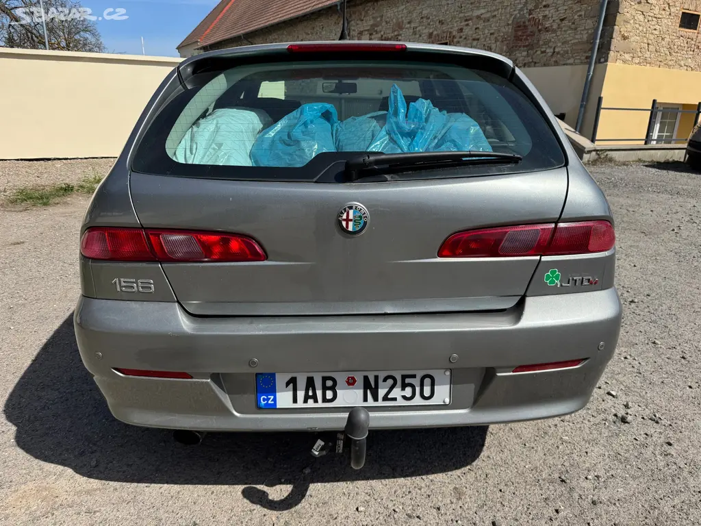 Alfa Romeo 156 SW 2005 1.9 JTD 110KW - fotka 6