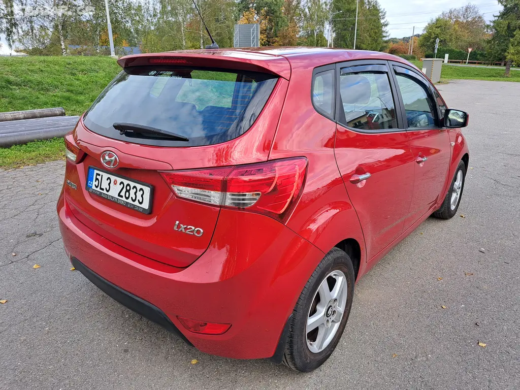Hyundai ix20 1,4 crdi,rv.06/2026 - fotka 4