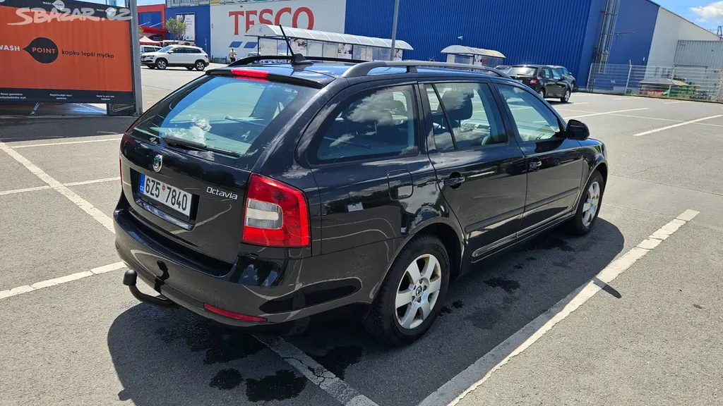 Škoda Octavia 2 facelift combi - 1.6 TDi 77 kW - fotka 3