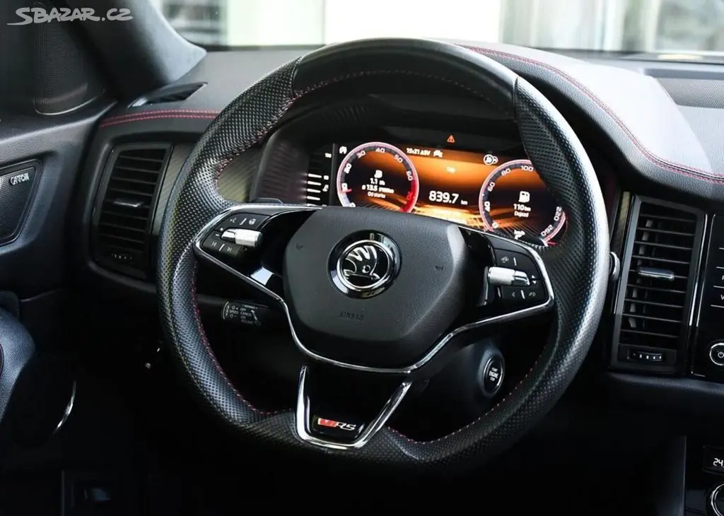 Škoda Kodiaq 2.0TSi RS 4X4 PANO DSG 1M ČR 180 kw - fotka 5