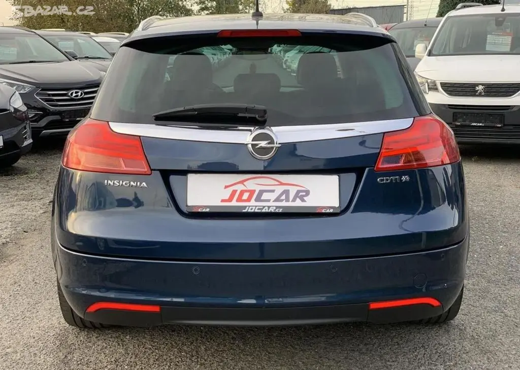 Opel Insignia 2.0CDTi 4x4 COSMO KŮŽE KLIMA - fotka 6