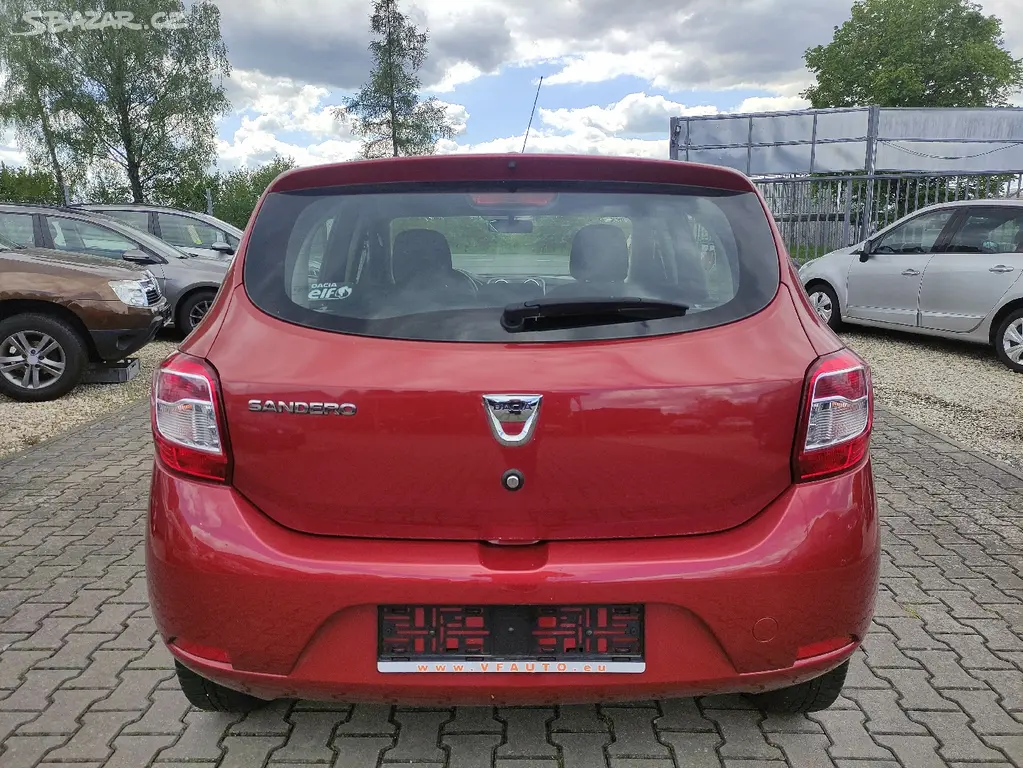 DACIA SANDERO II 1.2i 55 KW, KLIMA,1.MAJ.,BC,MFV - fotka 5