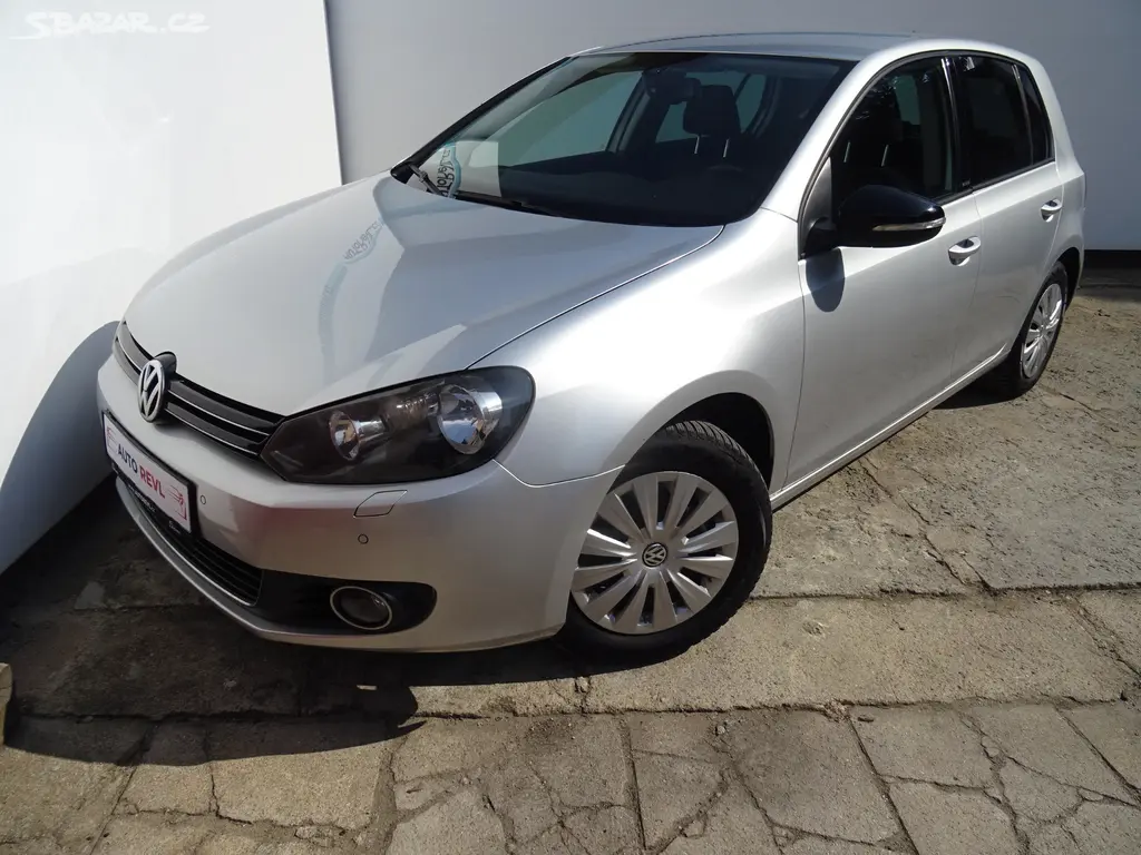 Volkswagen golf 1.2TSi,77kW,S.kniha,aut.kli - fotka 2