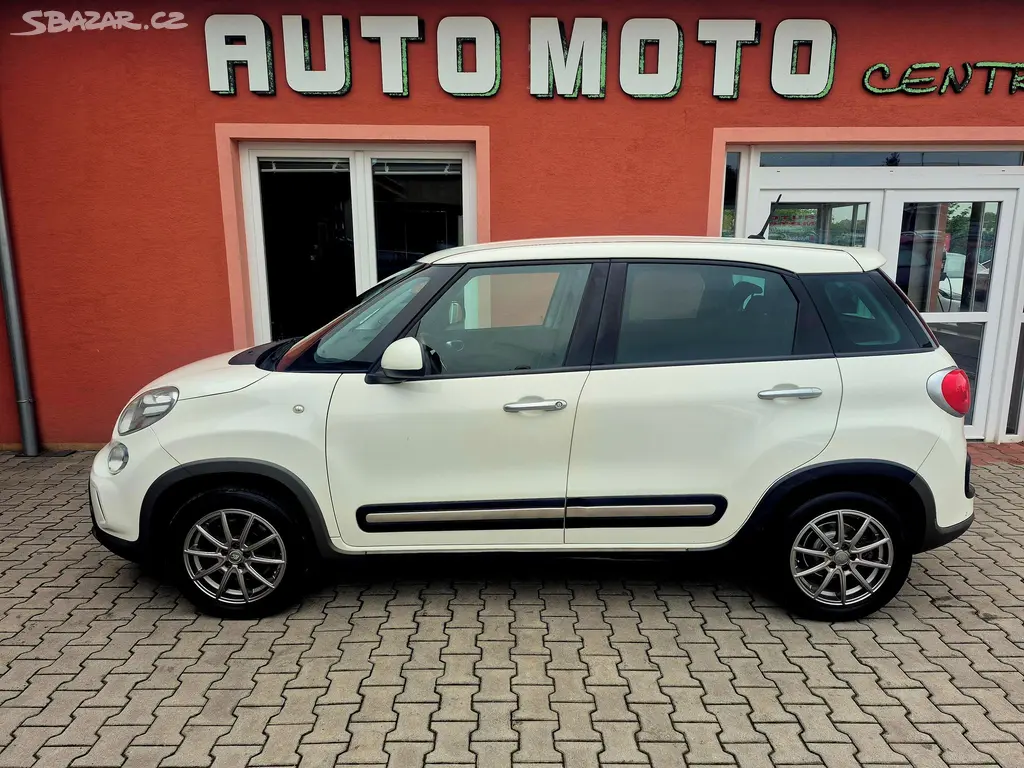 Fiat 500L, 1.4 Turbo 88kwTrekking Rock N - fotka 2