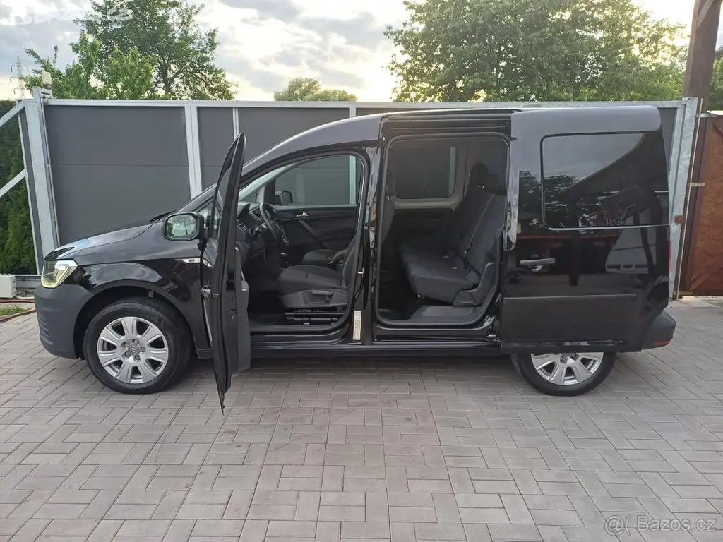 Volkswagen Caddy 2016 Automat - fotka 3