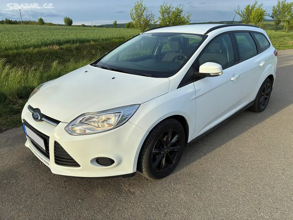 Ford Focus 1.6i AT Combi, najeto 149.000 km, CENA - fotka 2