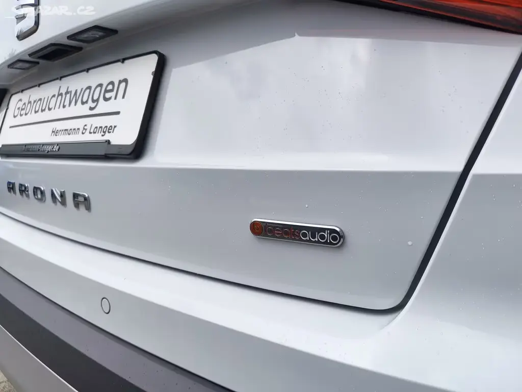 Seat Arona Beats 1.0 TSI - 95 PS - fotka 5