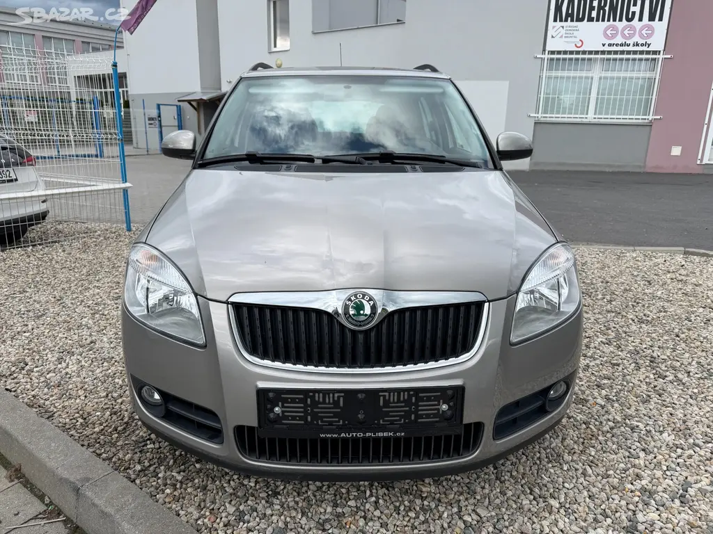 Škoda Fabia Combi II 1.2i/51kW - KLIMA,TZ,.... - fotka 2