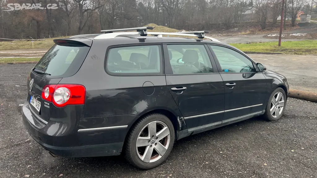 VW Passat Variant 3.2 FSI - fotka 3