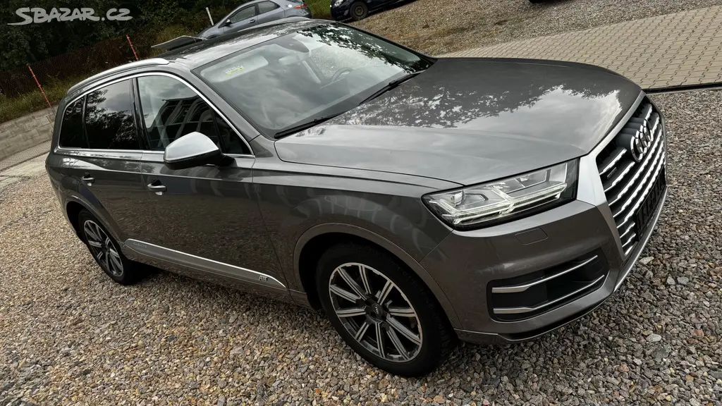 Audi Q7, 3.0TDI Quattro 7-míst, BOSE - fotka 2