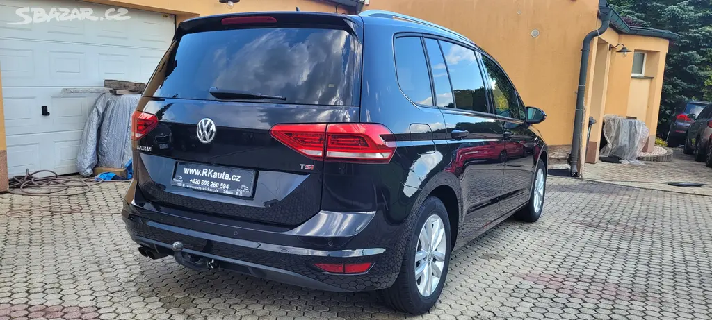 VW Touran 1,4TSi 110kW benzín DSG FuLLeD Allstar - fotka 4