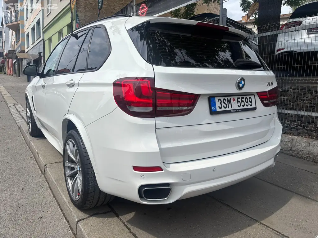 BMW X5, 3.0d xDrive.2016.ČR.M paket/ZÁ - fotka 2