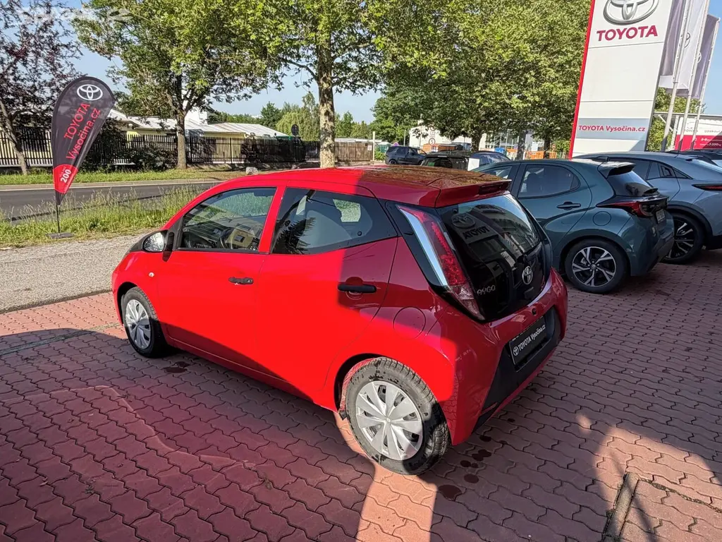 Toyota Aygo, 1.0 MT Comfort - fotka 6