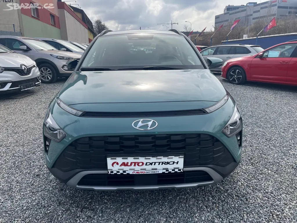 HYUNDAI BAYON 1,2i COMFORT 1.MAJITEL ZÁRUKA - fotka 3
