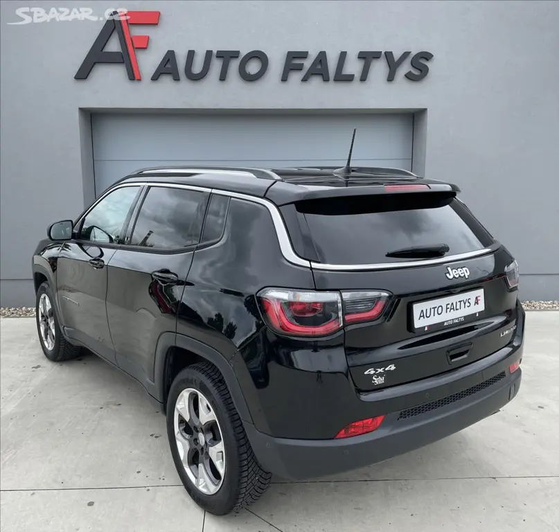 Jeep Compass, 1,4 MultiAir AT9 Limited ČR.4x - fotka 5
