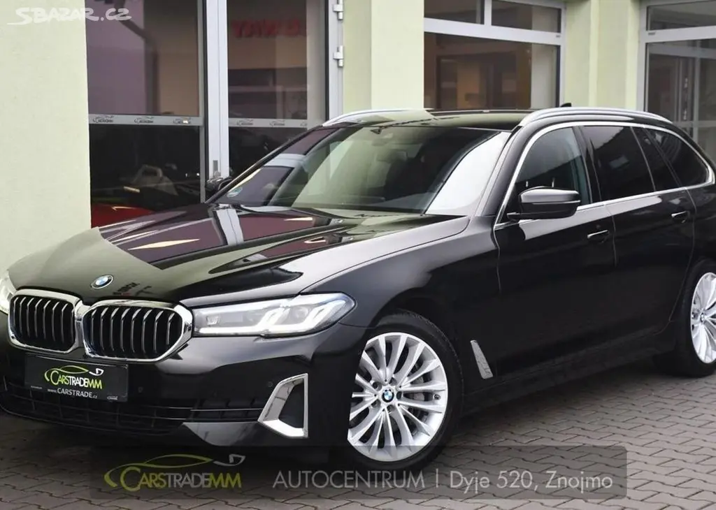 BMW Řada 5 530d LUXURY LINE ČR 1M 2xPNEU 210 kw