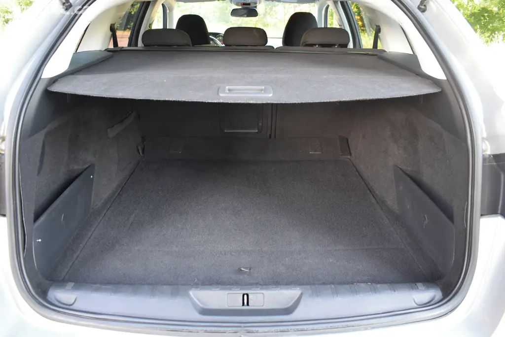 Peugeot 308 1,6 HDi AUTOMAT - fotka 5