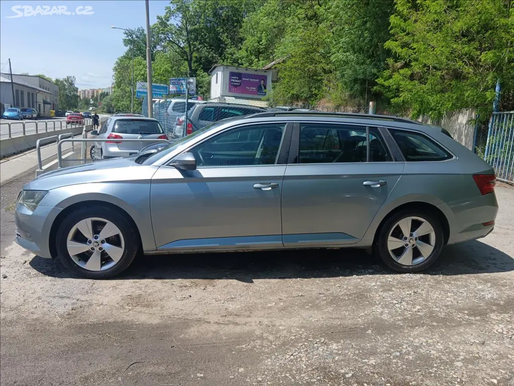 Škoda Superb, 2,0 TDi Ambition - fotka 6