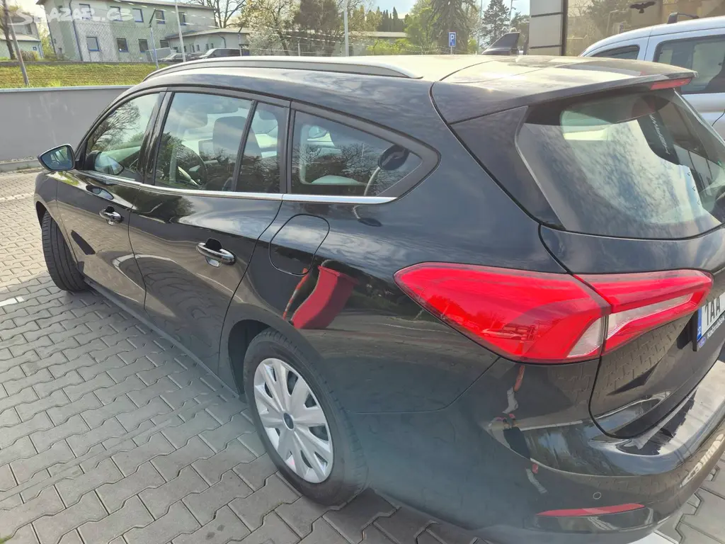 Ford Focus Kombi 1.5 TDCi, rok 2019 170 000 km - fotka 3