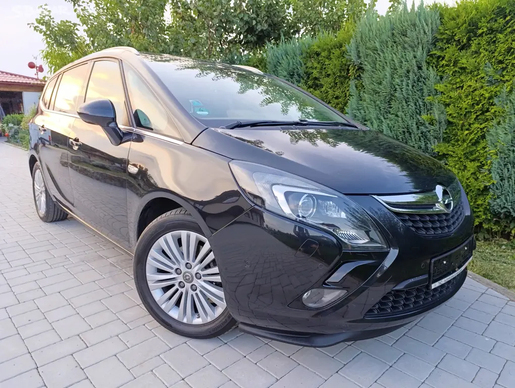Opel Zafira Tourer 1.6 CDTi 100 KW, TOP VÝBAVA!!!! - fotka 3